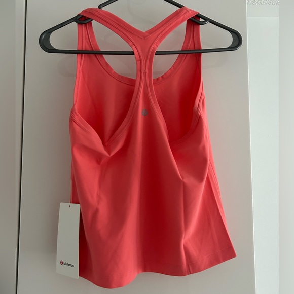Lululemon nulu short tank top in a pinkish red colour size 10 - Picture 2 of 3